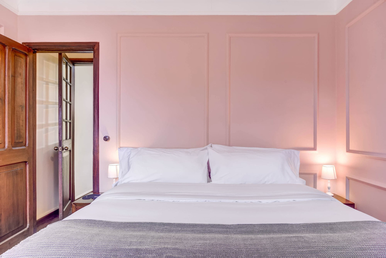 Room 3, Chic 4BR Getaway in Vibrant La Candelaria, Santafé de Bogotá