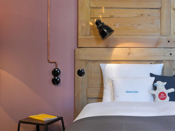Bedroom 5, 25hours Hotel Altes Hafenamt, Hamburg