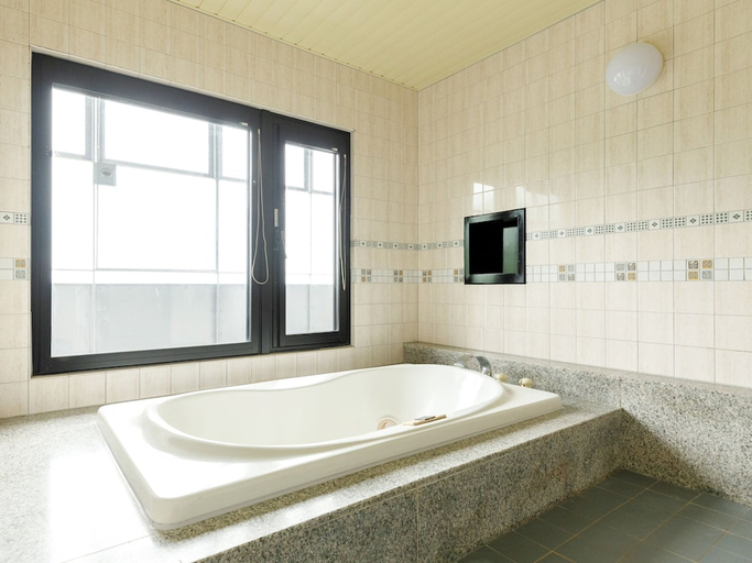 Bathroom 3, BEPPU KANKO HOTEL ACE, Beppu