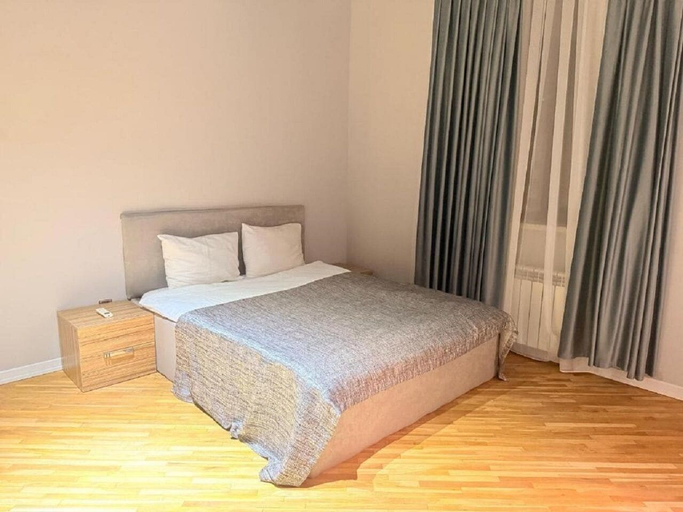 Bedroom 2, Luxury City Apart Hotel, Baku