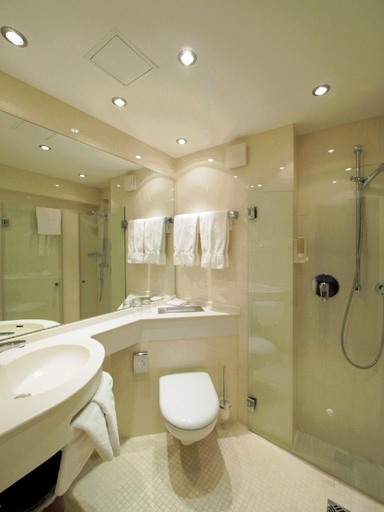Bathroom 4, Hotel Kraft, München