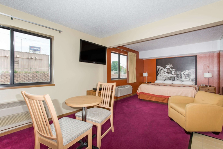 Others 4, Chadron Ne, Dawes