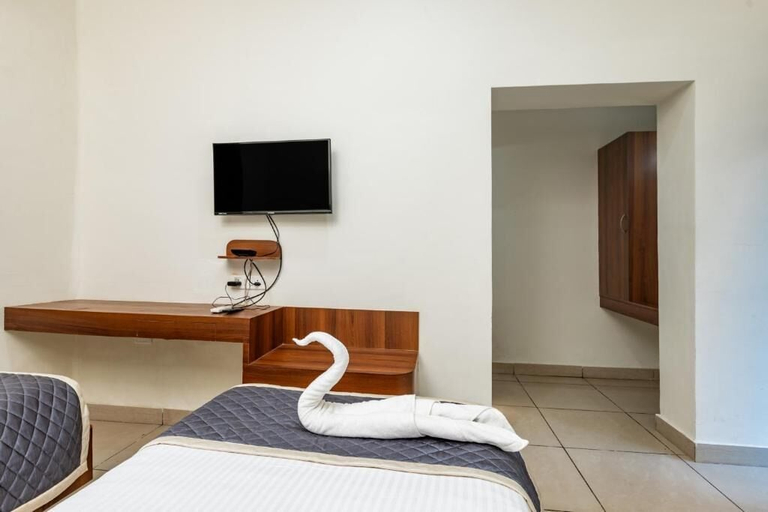 Room 3, Hotel Lakshmi Grand, Chennai