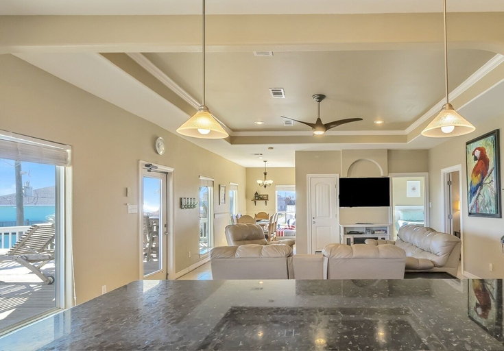 Interior 5, Parrot Head 3 Bedroom Home by RedAwning, Galveston