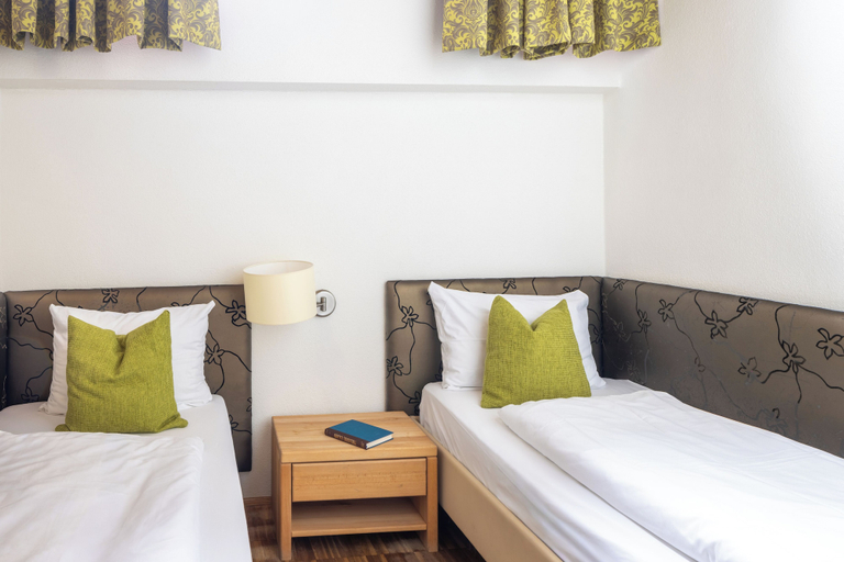 Bedroom 5, Hapimag Resort Unterkirnach, Schwarzwald-Baar-Kreis