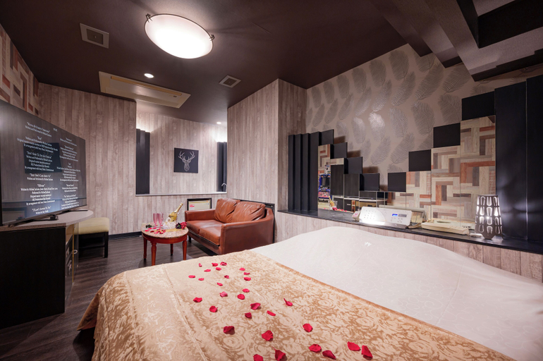 Bedroom 5, Happy Kiss - Adults Only, Kōfu