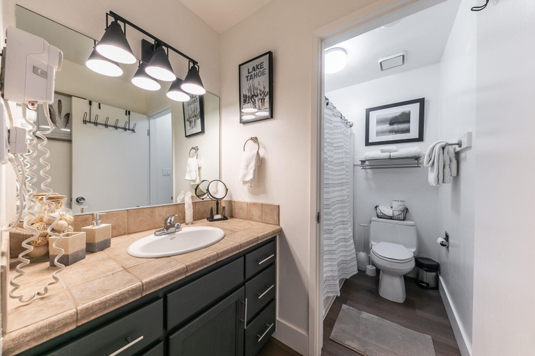 Bathroom 2, 136 Bldg C 1 Bedroom Condo, Nevada