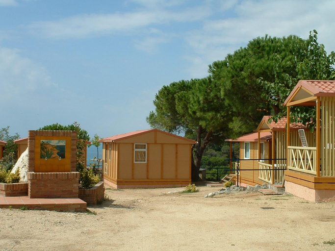 2, Bungalow in Calella near Sea Mountains, Barcelona
