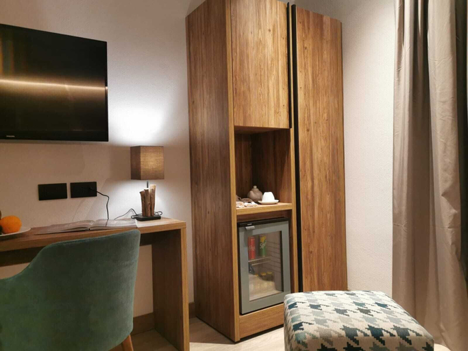 Bedroom 2, Parc Hotel Posta, Bolzano