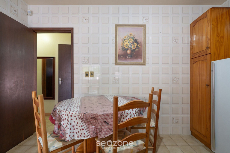 Dining, Casa a 4 min a pé da praia em Porto Belo BRR0097, Porto Belo