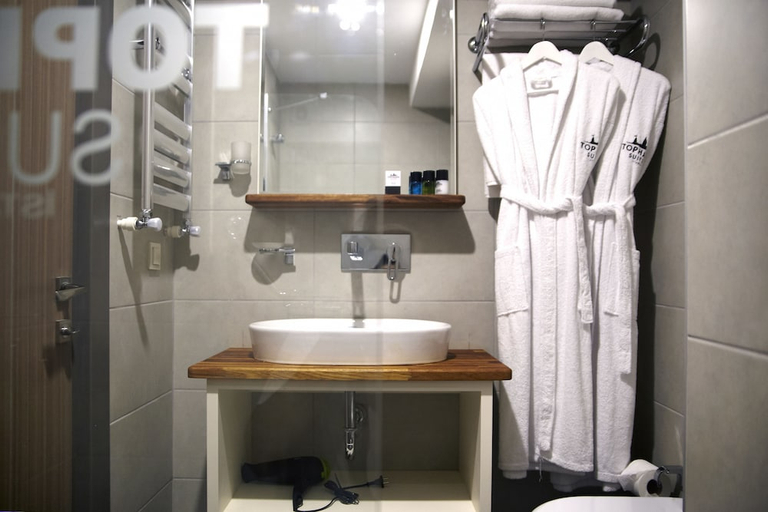 Bathroom 4, Tophane Suites, Beyoğlu