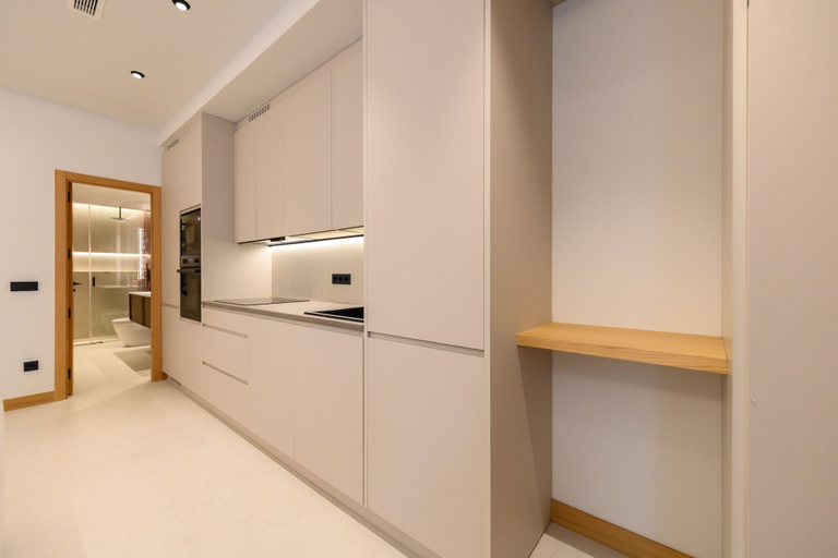 Room 5, M Scr7b2 Amplio Piso Exterior de un Dormitorio e, Madrid