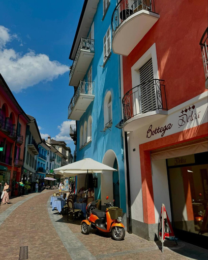 3, Unique Losone Apartment, Locarno