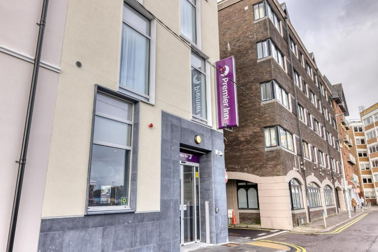 Exterior & Views 2, Premier Inn Cork City Centre