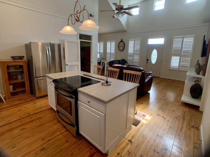 Private kitchen 5, Isle Be Back 2 Bedroom Home, Galveston