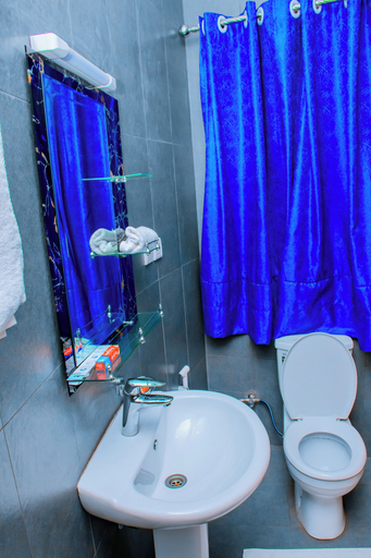 Bathroom, Kivu Breeze Hotel, Karongi