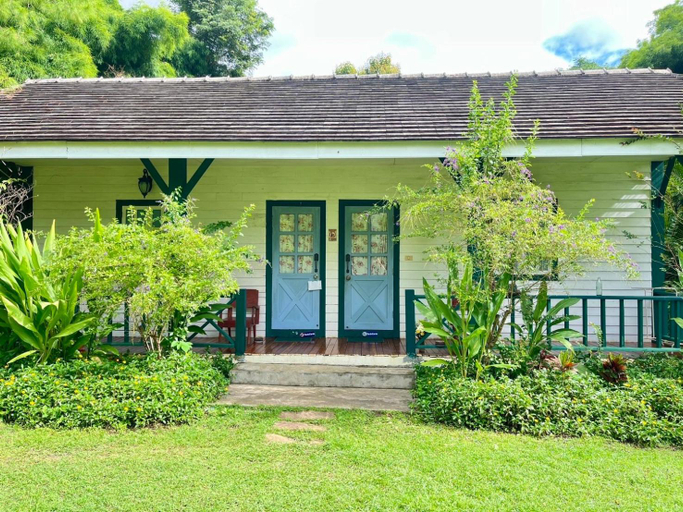 Exterior & Views 1, Pai Flora Resort, Pai