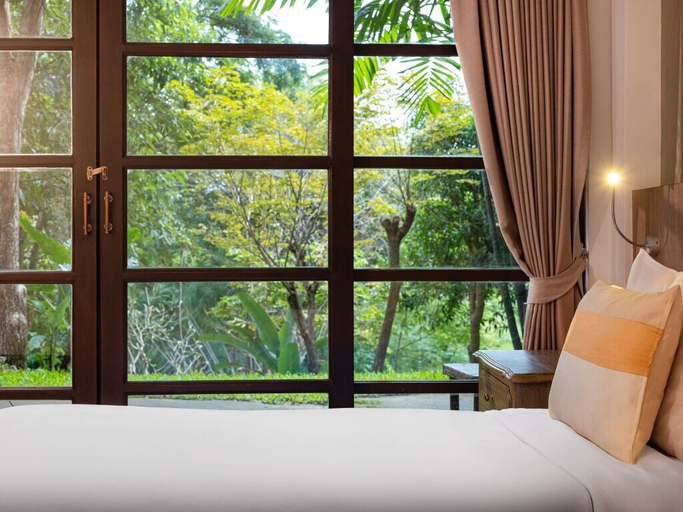 Bedroom 3, Issara Boutique Winery Hotel, Muak Lek