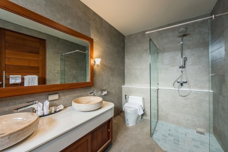 Bathroom 4, Penthouse Savoye, Mueang Krabi
