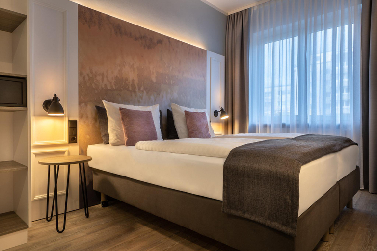 Bedroom 3, Garner Hotel Berlin - Wilmersdorf By IHG, Berlin