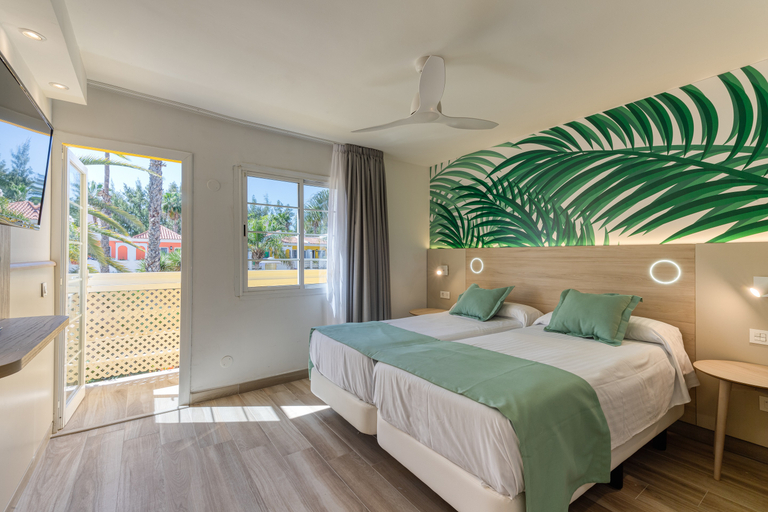 Bedroom 2, Cordial Green Golf Bungalows, Las Palmas