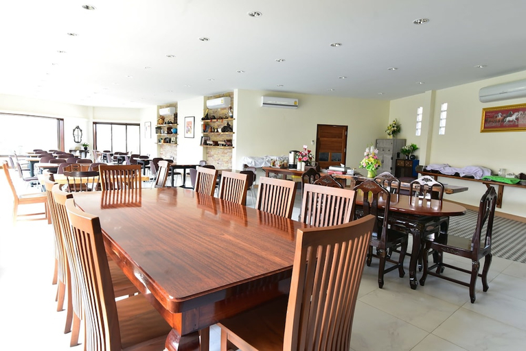Food & Drinks 4, Mamaungpaa Hillside Resort, Takhli