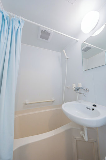 Bathroom 4, Extreme, Sapporo