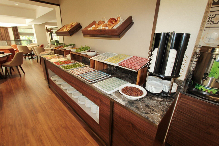 Food & Drinks 5, Hotel Pisa, Fatih