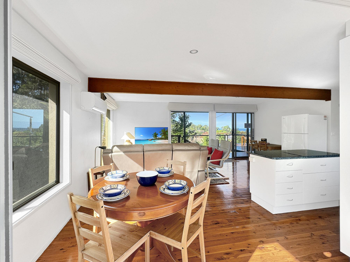 Others 4, Fab 3-Bed Stay with Great Outdoors & Water Views, Eurobodalla
