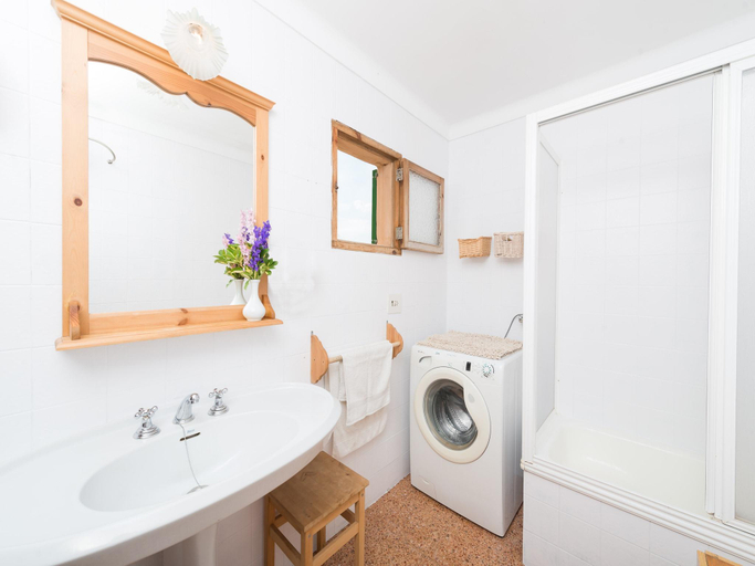 Bathroom 3, Sa Vinyota - Villa With Private Pool In Llubi, Baleares