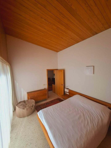Bedroom 3, Hotel Gracanica, Priština