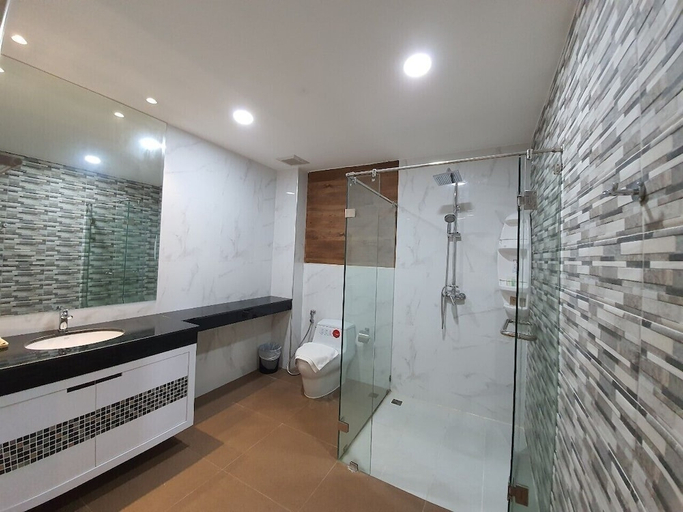 Bathroom 3, Soidao Goodview Resort, Pong Nam Ron