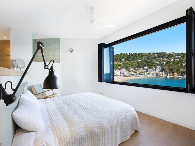 3, Apartment in Llafranc by the Sandy Beach, Girona