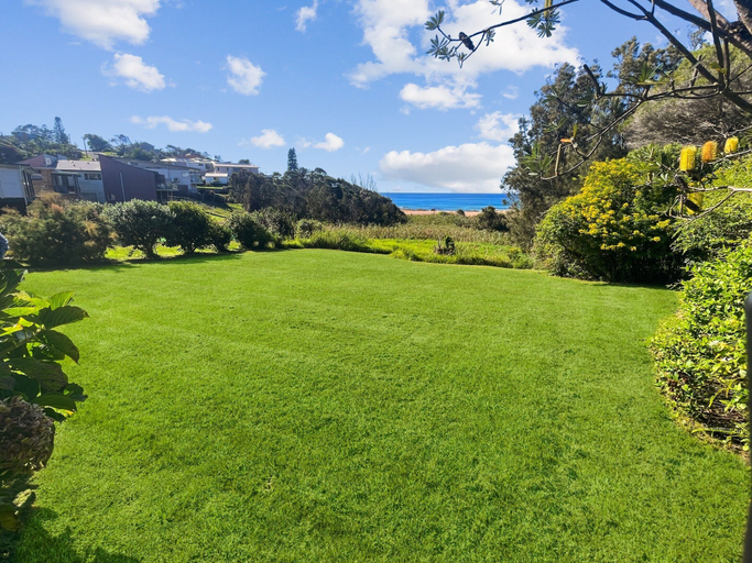 View from property 2, Oceanfront 4-bed Haven With BBQ & Alfresco Dining, Eurobodalla