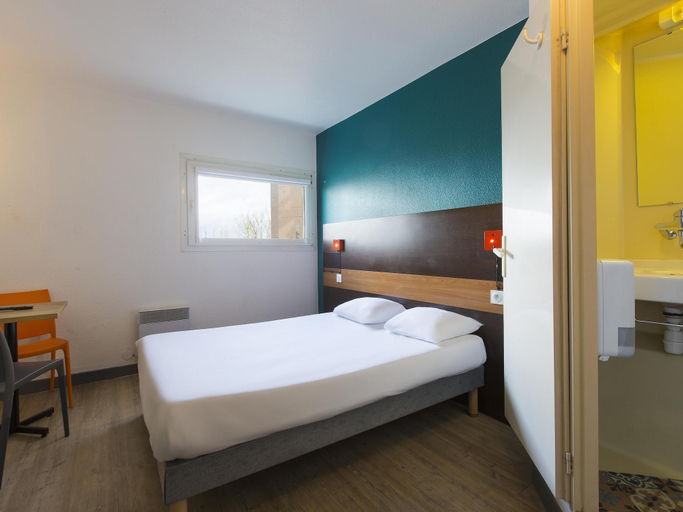 Bedroom 4, hotelF1 Maurepas, Yvelines