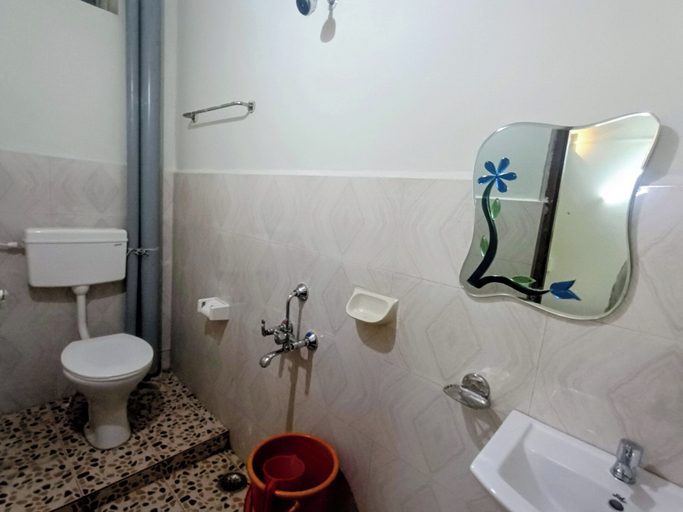 Bathroom 5, Tourist Lodge, Uttara Kannada