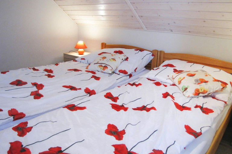 Room 4, Apartment Right on the Lake, Ryn, Giżycko