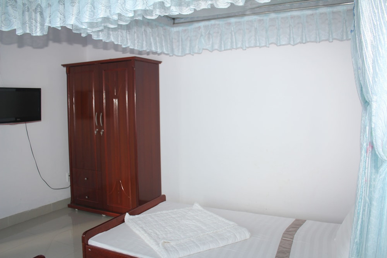 Bedroom 2, Quang Nam University Guesthouse, Da Nang