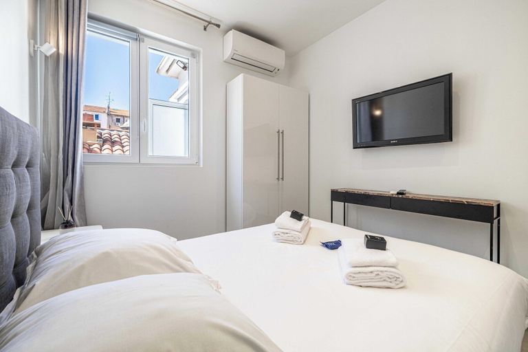 Room 2, Cozy apt in the Heart of Cannes- Croisette/beaches, Alpes-Maritimes