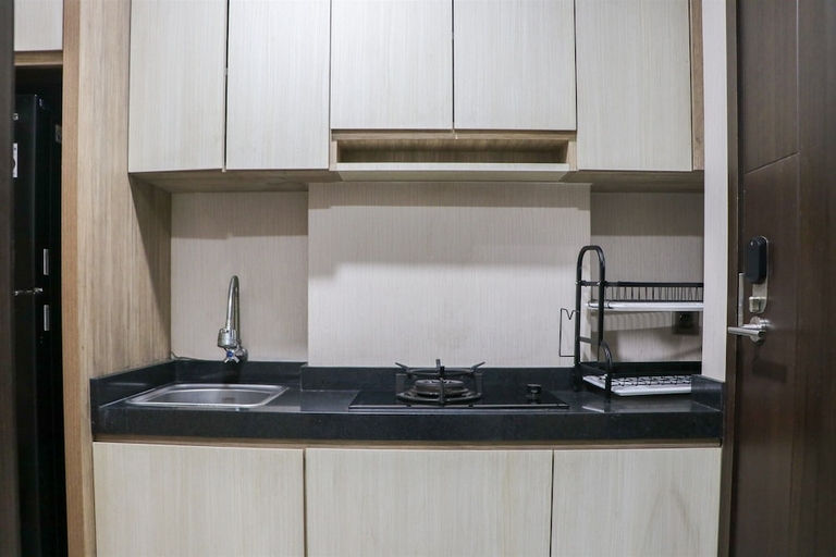 Others 5, Elegant And Nice Studio Room At Citra Living Apartment, Jakarta Barat