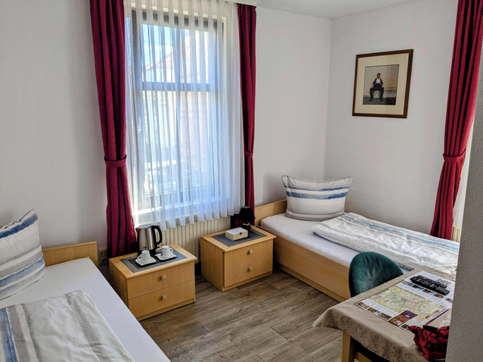 Room 2, Pension Weißer Brunnen, Gotha