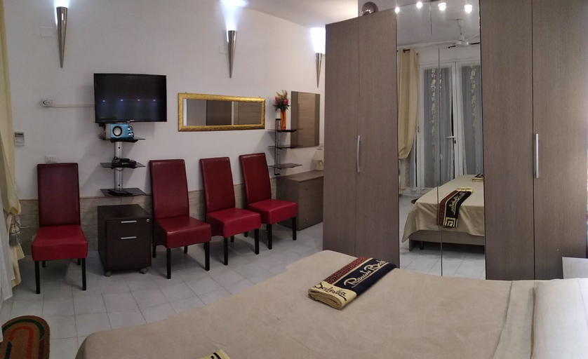 Others 1, Apartment - Sleeps 3 & swimming pool, Agrigento