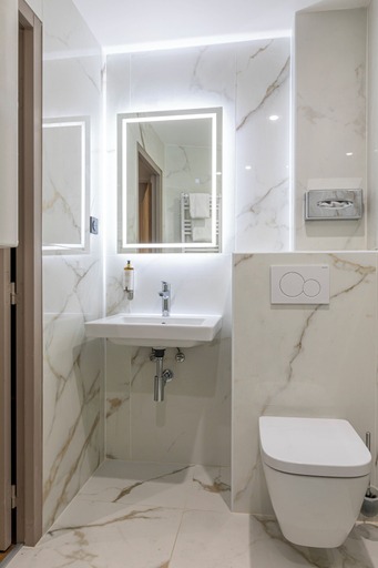 Bathroom 4, Best Western Montcalm, Paris