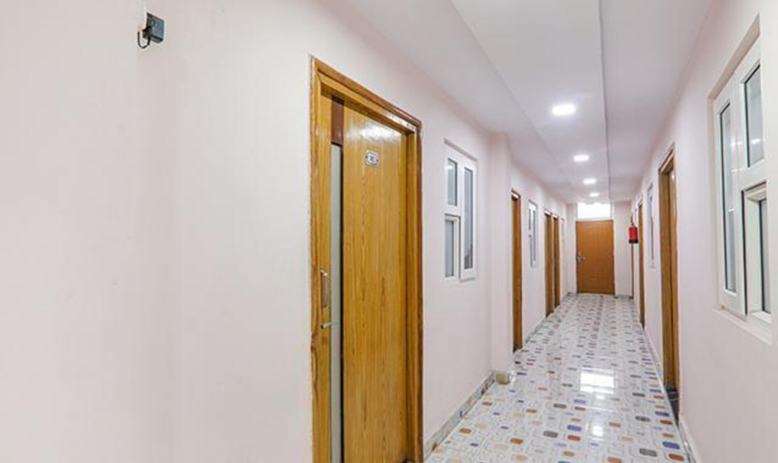 Public Area 2, FabHotel A One Inn, Lucknow
