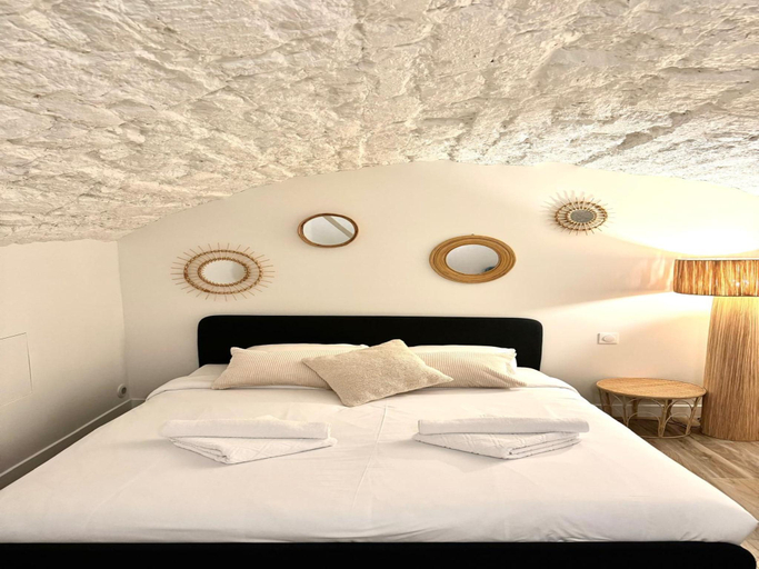 4, Apartment Saint Germain des Pres Bon Marche, Paris
