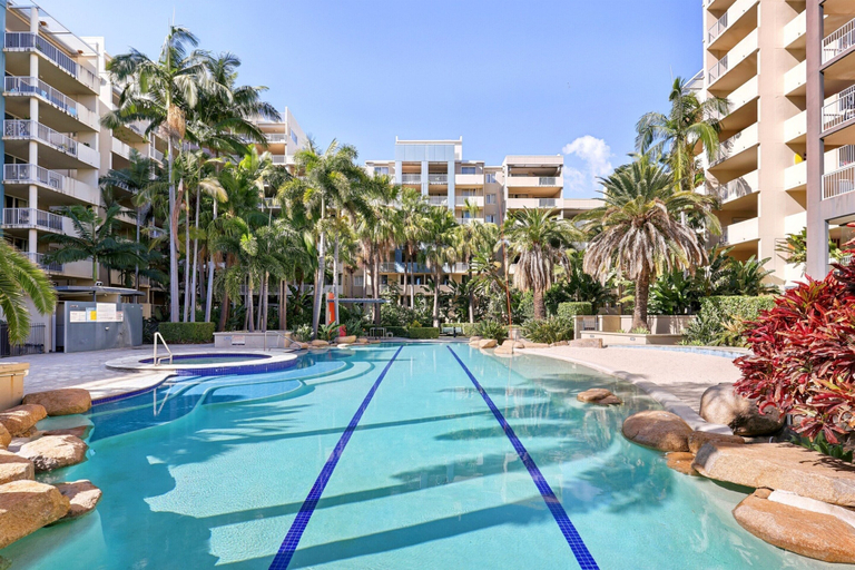 Pool 4, Inner-city 1-bed With Pool & Spa, Fortitude Valley