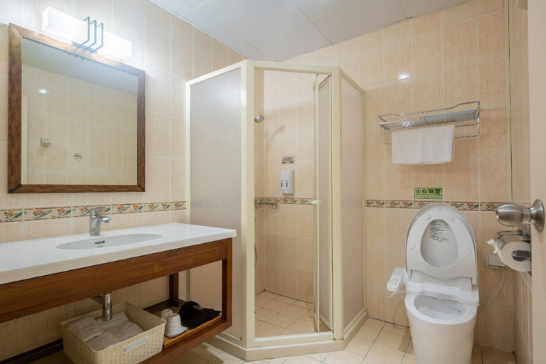 Bathroom 3, Ginkgo Hotel, Nantou