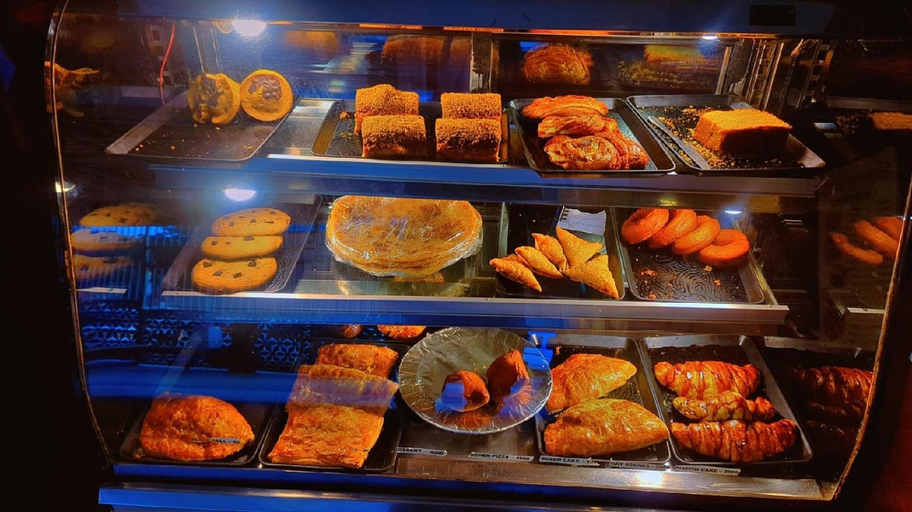 Food & Drinks 5, Psalms Motel, Entebbe