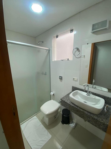 Bathroom 3, San Lucas Hotel, Sarandi
