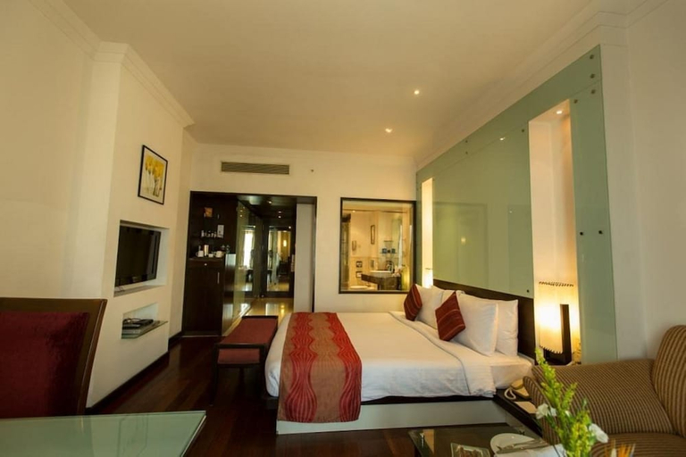 Bedroom 3, The Chancery Pavillion Hotel, Bangalore